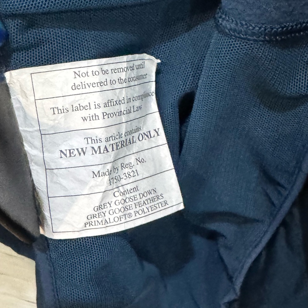 Lululemon Down For It All Vest - Picture 8 of 9